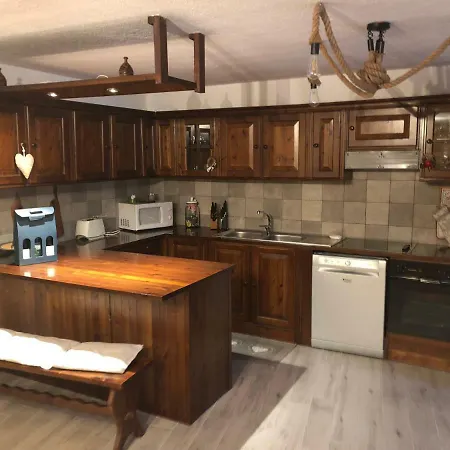 Les Cheminées La Thuile