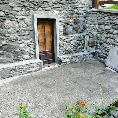Les Cheminées
